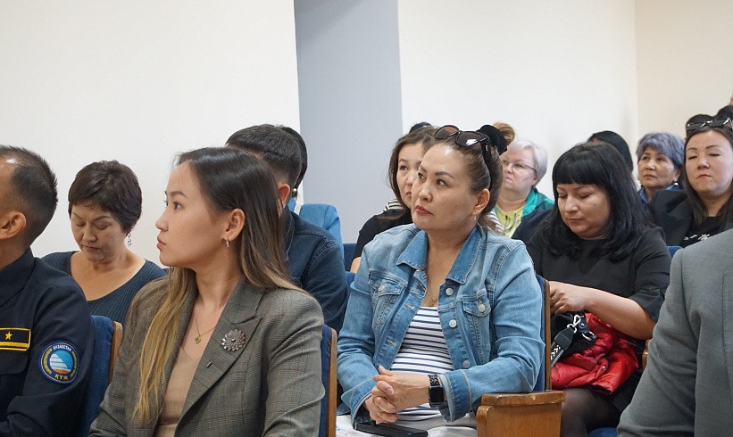 The Samruk-Kazyna Fund to Have Held a Meeting with Residents of Semey and Abai Region on IPO Issues 