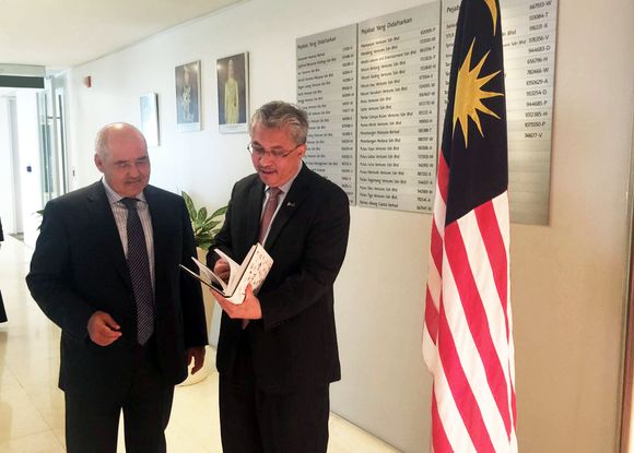 Глава АО «Самрук-Қазына» рассказал о первых результатах программы трансформации в Сингапуре и встретился с главой фонда Khazanah в Малайзии