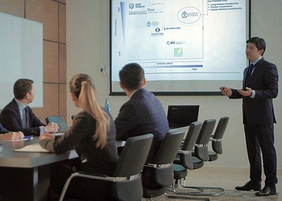 Новые лица АО «Самрук-Қазына»: Жанболат Какишев