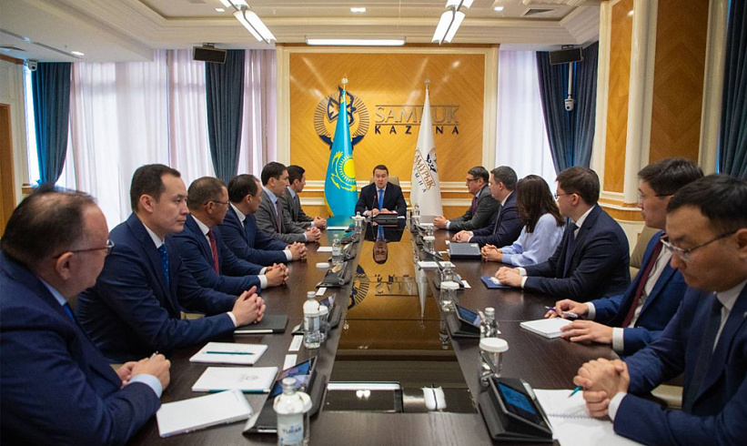 Prime Minister of the Republic of Kazakhstan Alikhan Smailov introduces NWF Samruk Kazyna JSC new head
