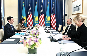 Nurlan Zhakupov, Chairman of the Management Board of Samruk-Kazyna JSC, met with Mr. Pini Althaus, founder and managing partner of Cove Capital, an American investment company, in the United States