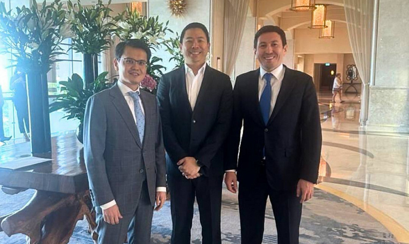 The Head of Samruk-Kazyna met with the CEO of Presight AI