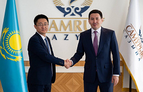 Глава АО «Самрук-Қазына» Нурлан Жакупов встретился с президентом китайской компании China Harbour Engineering Company Чжан Сяоцяном