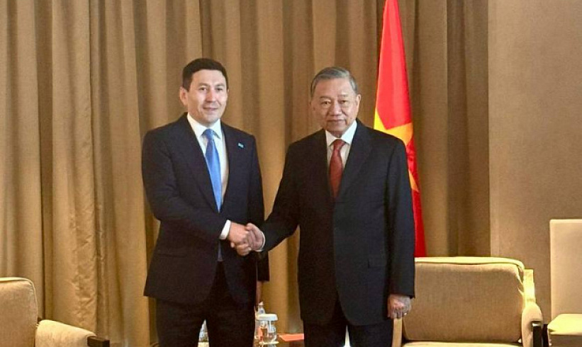 The management of Samruk-Kazyna met with the General Secretary of the Communist Party of Vietnam in Astana