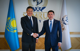 Nurlan Zhakupov met with Kane Xu, Senior Vice President, President of International Business at Envision