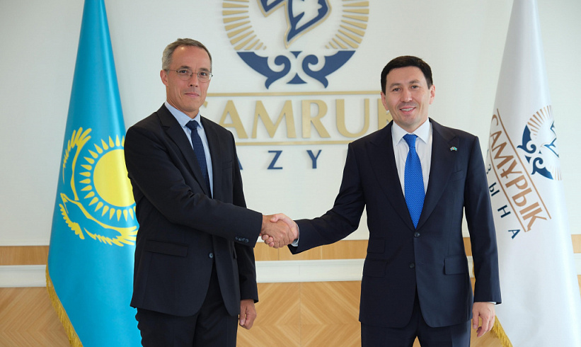 Председатель правления АО «Самрук-Казына» Нурлан Жакупов встретился с Главным исполнительным директором «Orano Group» Николя Маэсом.