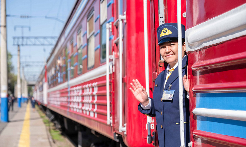 Medical Train to Have Set Off: Free Help - to Remote Areas of the Country