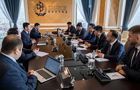 «Самұрық-Қазына» басшысы Нұрлан Жақыпов Huawei Technologies Kazakhstan компаниясының бас директоры Сун Ясюймен кездесті