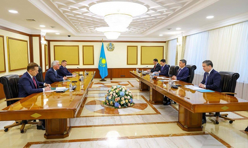 Prime Minister of Kazakhstan Olzhas Bektenov held talks with Air Products’ leadership to discuss cooperation in gas chemicals and industrial technologies.