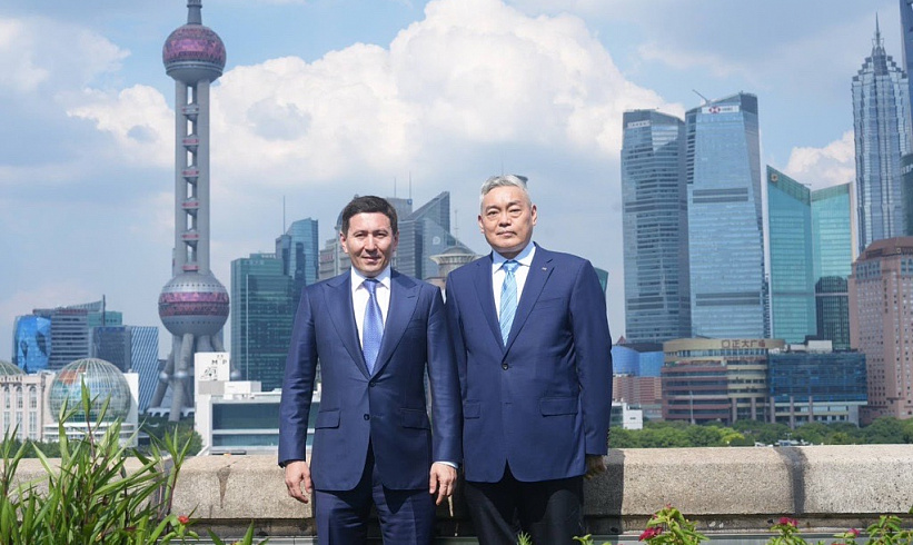 Нурлан Жакупов встретился с президентом Shanghai Pudong Development Bank Се Вэем
