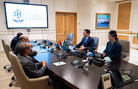 Nurlan Zhakupov, Chairman of the Management Board of Samruk-Kazyna JSC, met with Mr. Mohammed Abdul Rahman Al Hawi, Undersecretary of the UAE Ministry of Investment, and Mr. Mohammed Al Ariqi, Ambassador of the UAE to the Republic of Kazakhstan