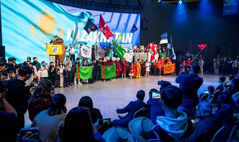 5,000 Schoolchildren. 7 Countries. Three Days of Engineering Creativity