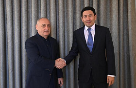 Nurlan Zhakupov held a meeting in Bukhara with Shukhrat Vafaev, Executive Director of the Fund for Reconstruction and Development of the Republic of Uzbekistan